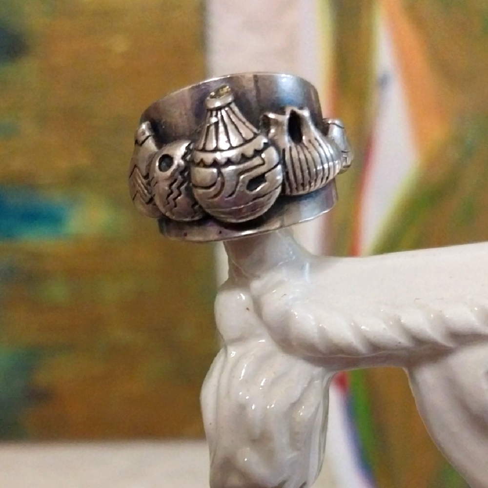 Silver .925 Native American Pottery Ring